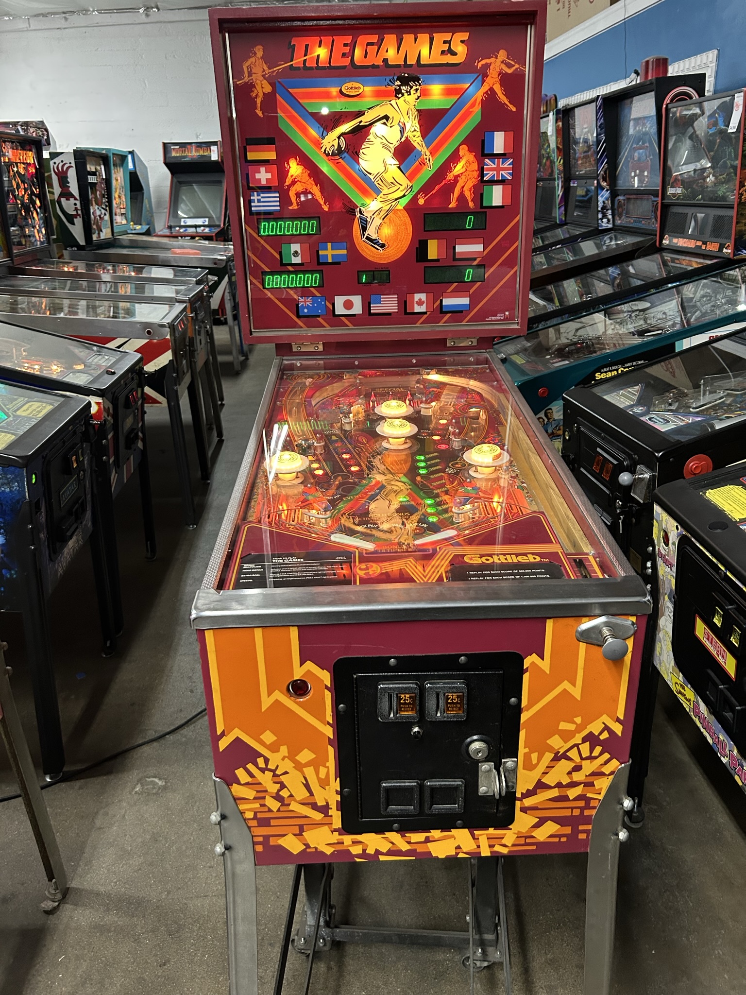 Meteor Pinball Machine - Vintage Arcade Superstore