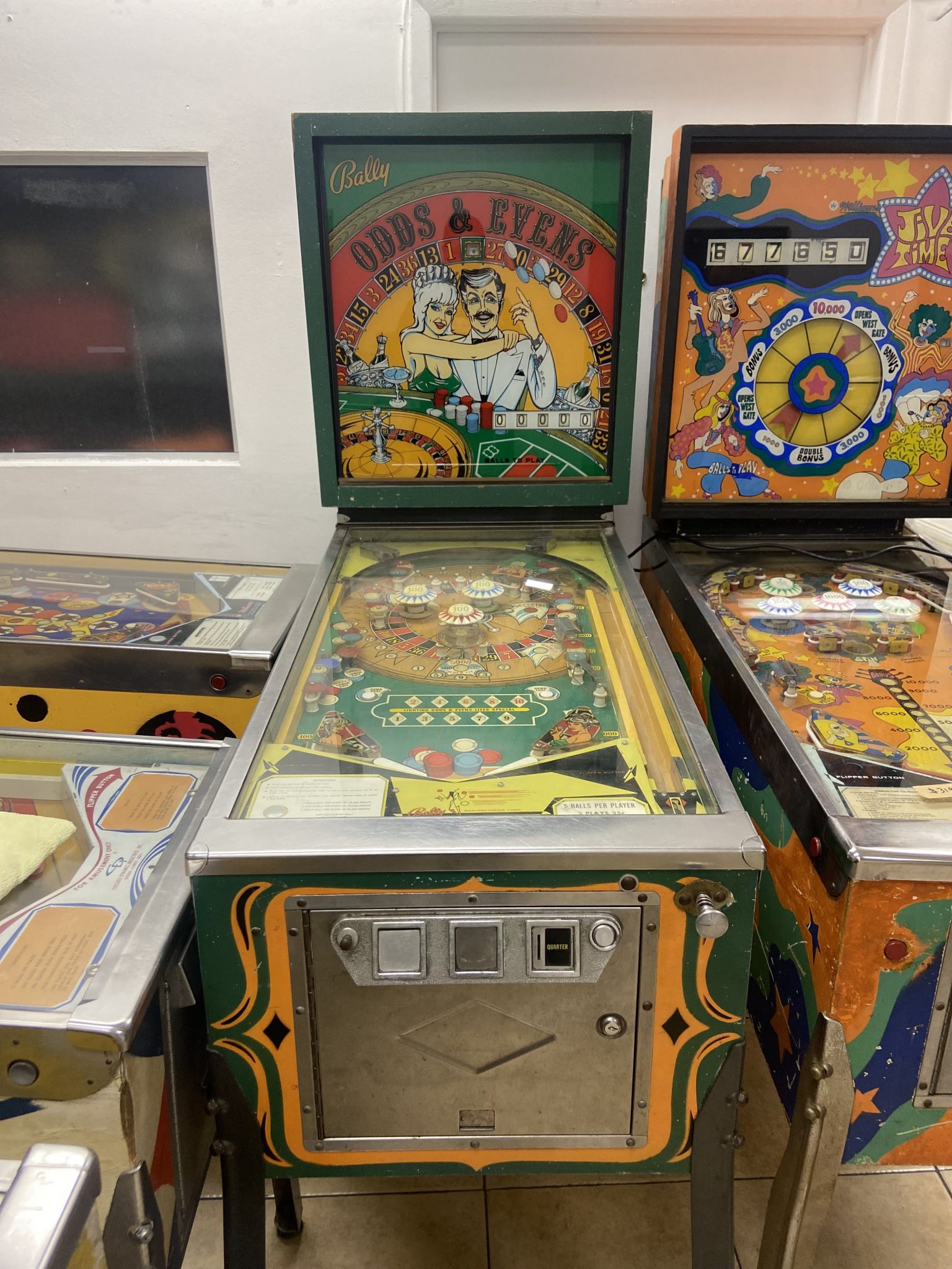 Odds and Evens Pinball Machine - Vintage Arcade Superstore