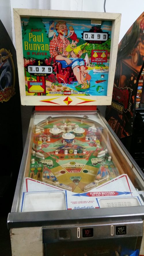 paul_bunyan_pinball_machine