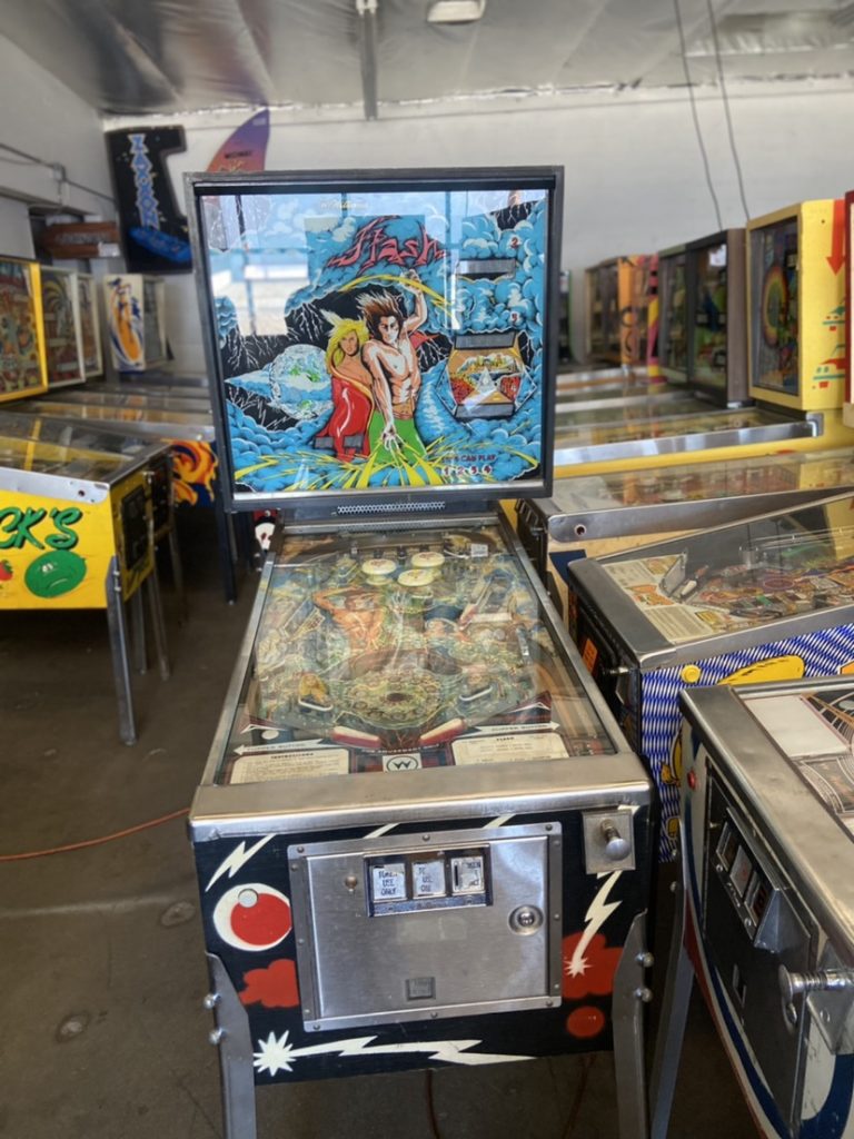 Flash Pinball Machine Vintage Arcade Superstore