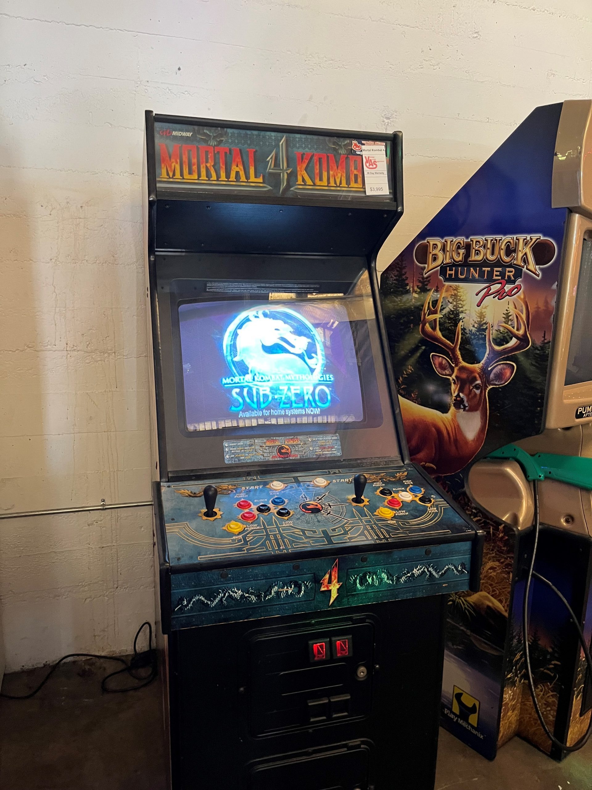 Keviewly Targa In Metallo Stagno Decorativa Mortal Kombat Classic - 20,3 X 30,5 Cm - Per Sala Giochi O Camera